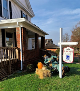 2020 Scarecrow Town Contest held by Clary Gardens 2