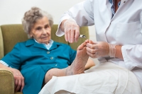 Treatment of Foot Problems in Seniors